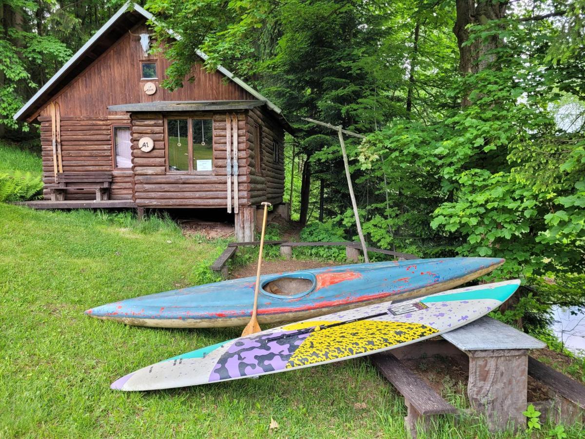 Srub Na Svahu Sjezdovky V Radvanicich Radvanice  Bagian luar foto